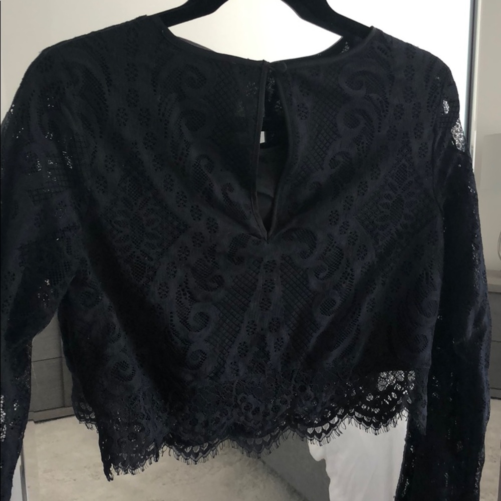 Lovers and Friends lace crop top - Picture 5 of 6